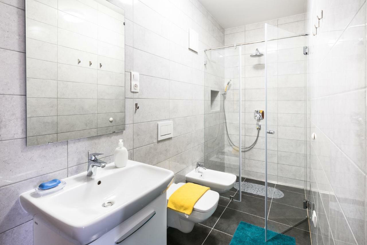 Alma Apartman Apartment Salgótarján Екстериор снимка