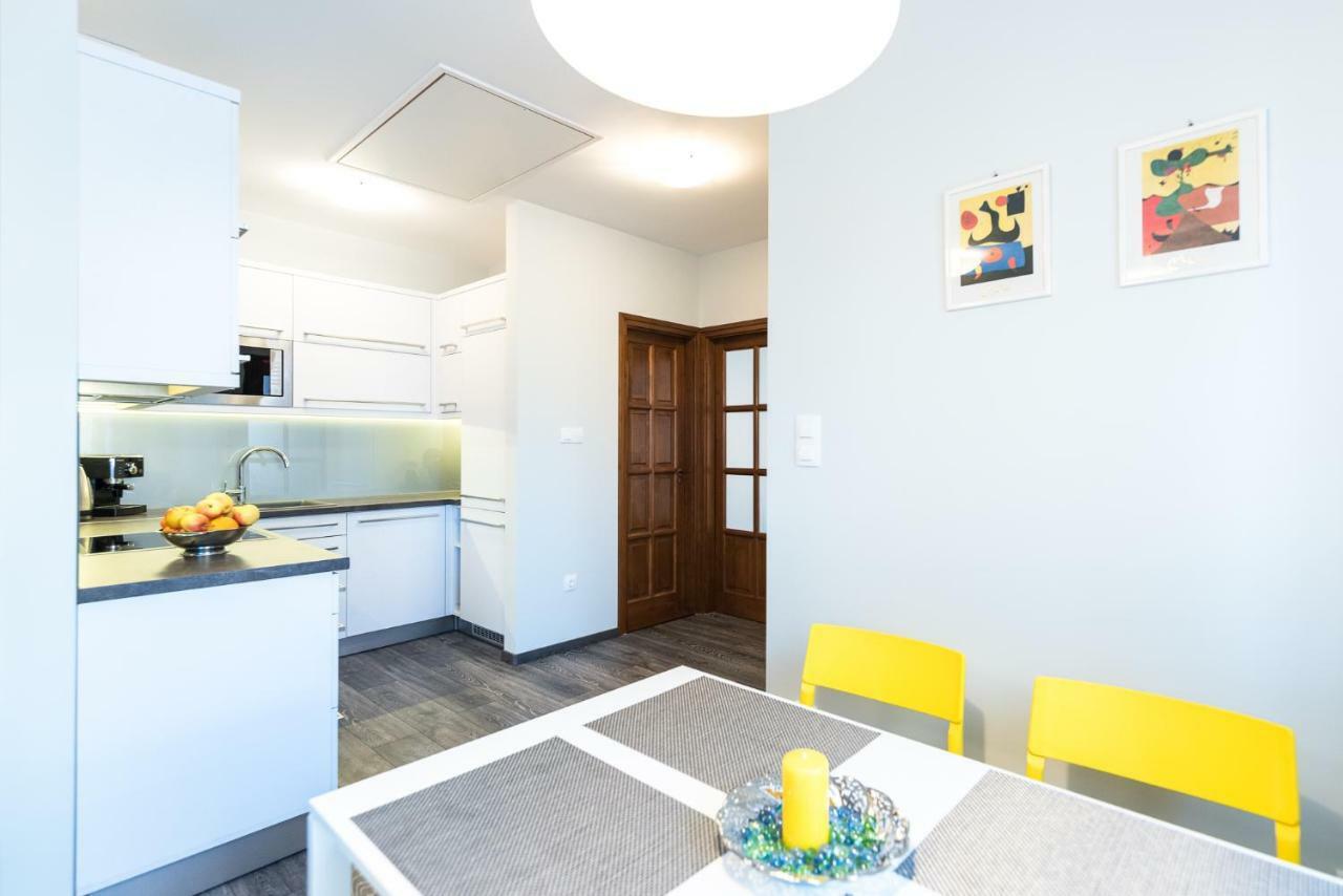 Alma Apartman Apartment Salgótarján Екстериор снимка