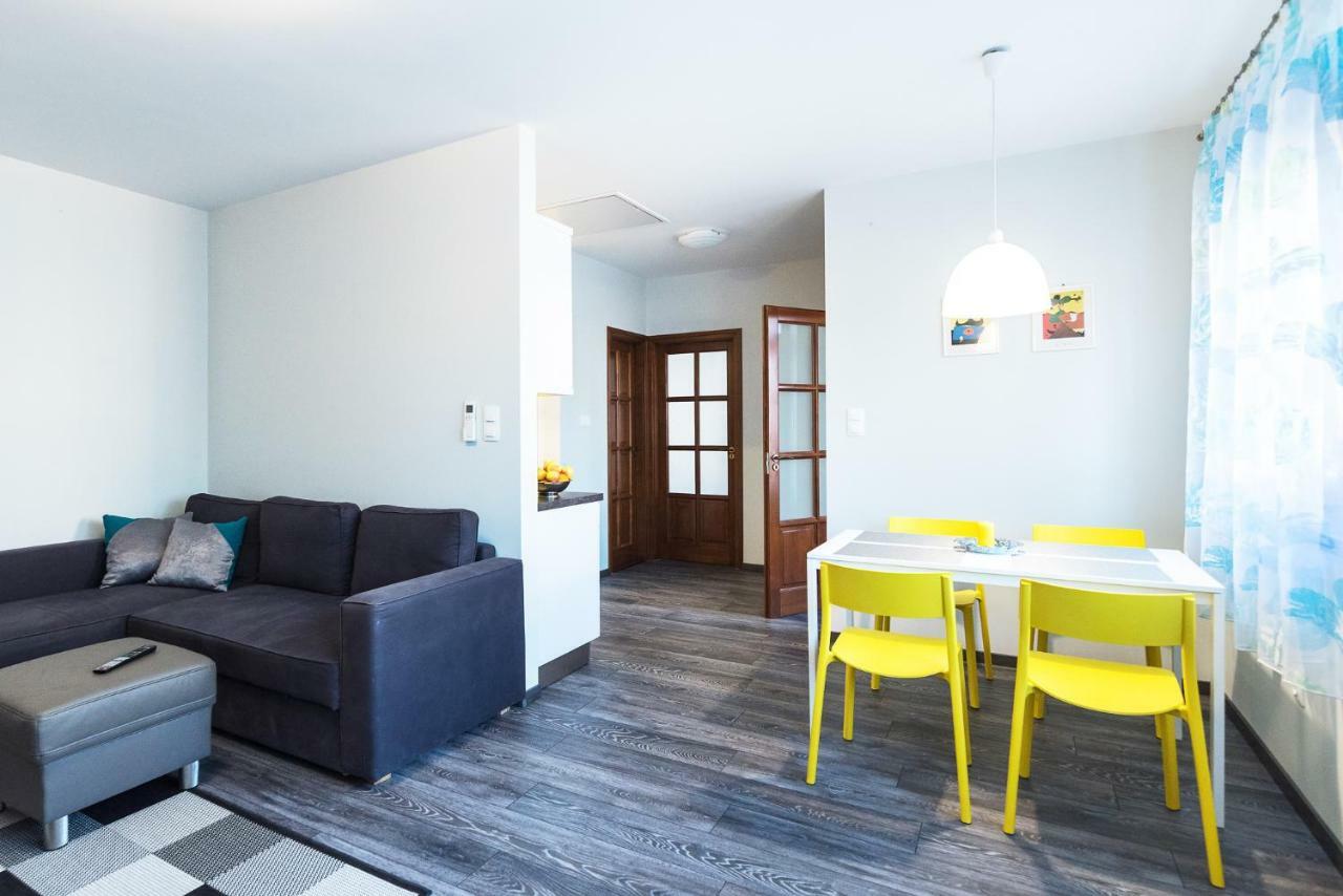 Alma Apartman Apartment Salgótarján Екстериор снимка